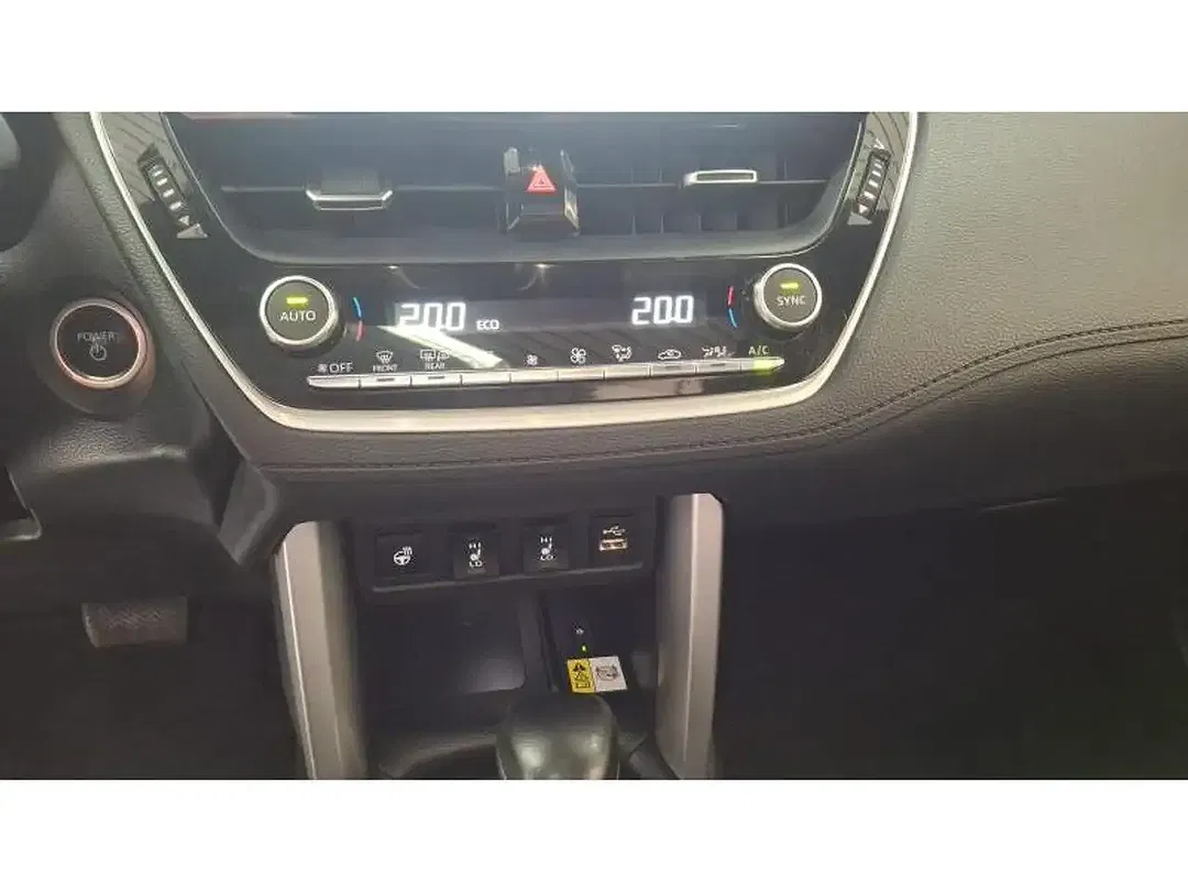 Toyota Corolla Cross - Thumbnail 9