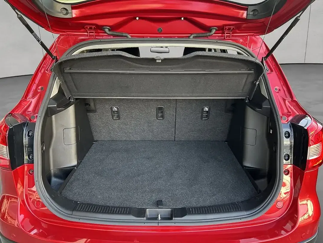 Suzuki S-Cross - Thumbnail 5