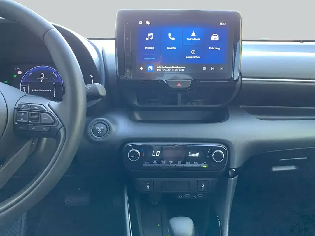 Toyota Yaris - Thumbnail 15