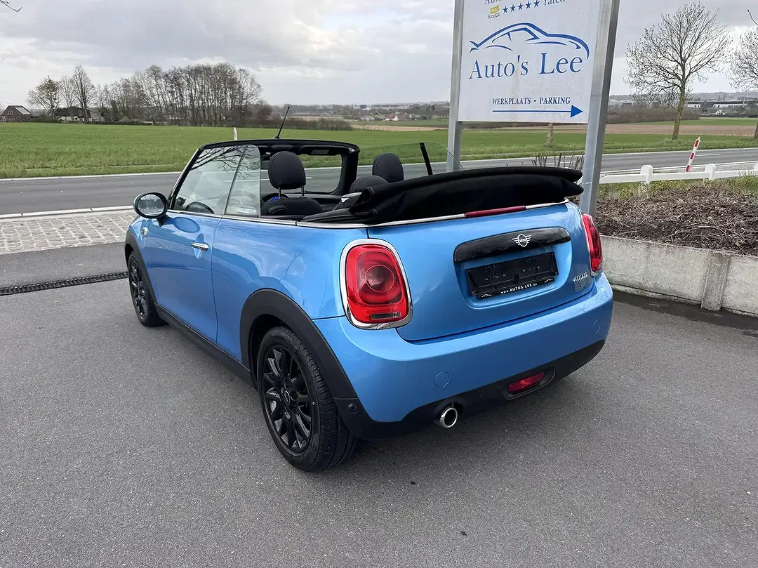 MINI Cooper Cabrio - Thumbnail 3