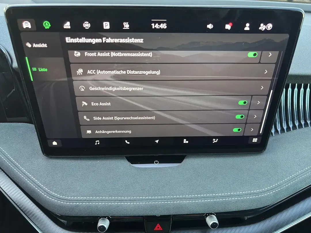 Skoda Superb - Thumbnail 10