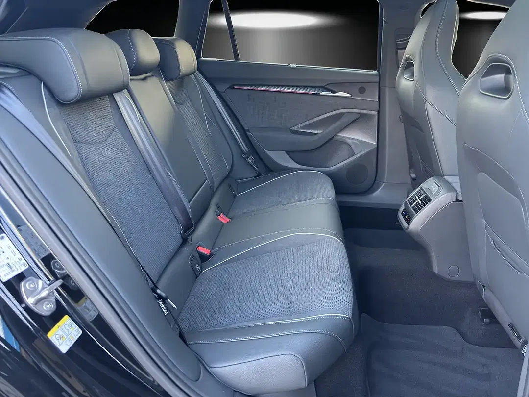 Skoda Superb - Thumbnail 14