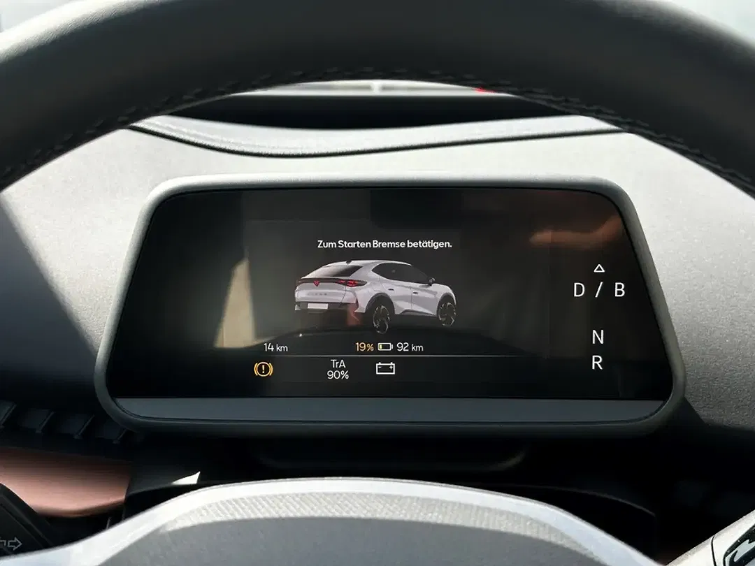 CUPRA Tavascan - Thumbnail 8