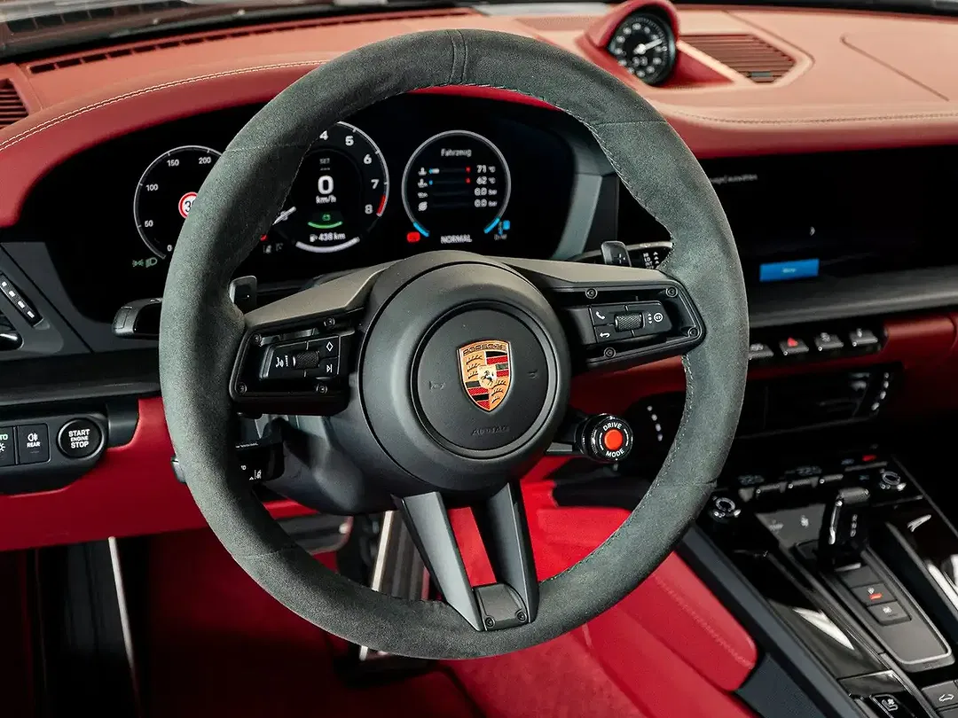 Porsche 992 - Thumbnail 15
