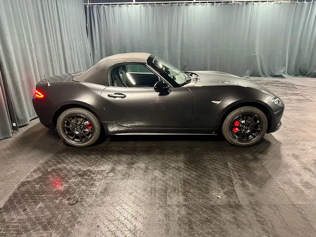 Mazda MX-5 - Thumbnail 4