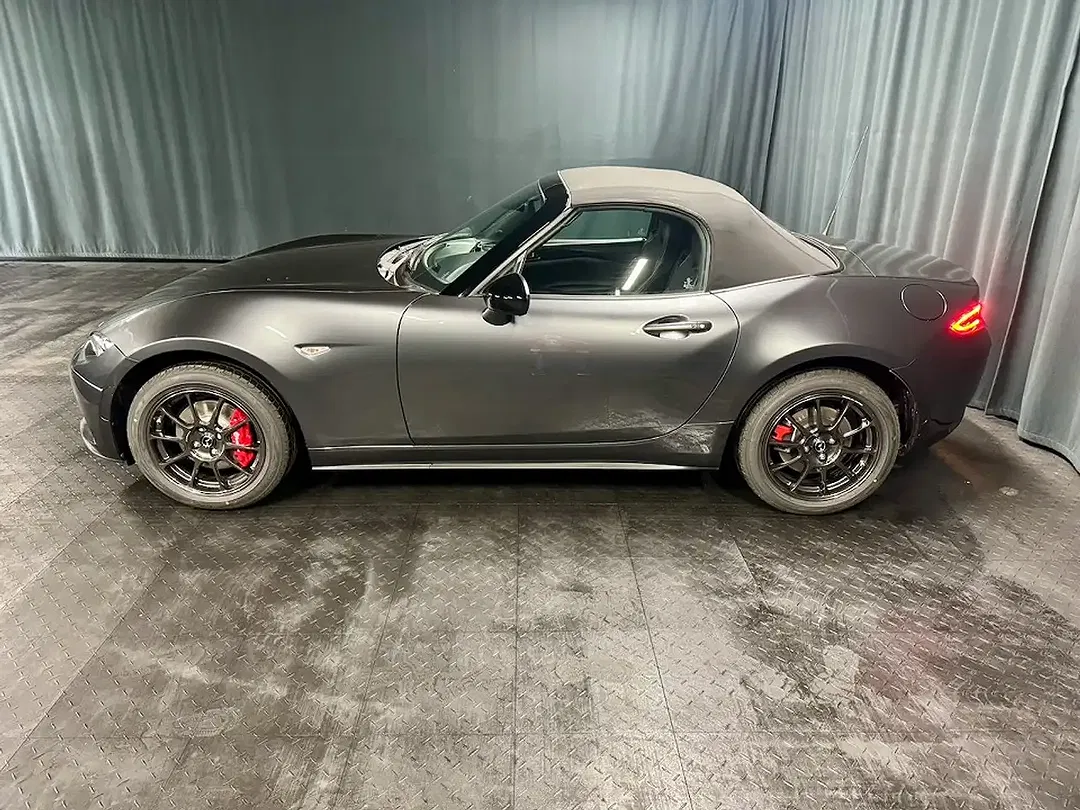 Mazda MX-5 - Thumbnail 5