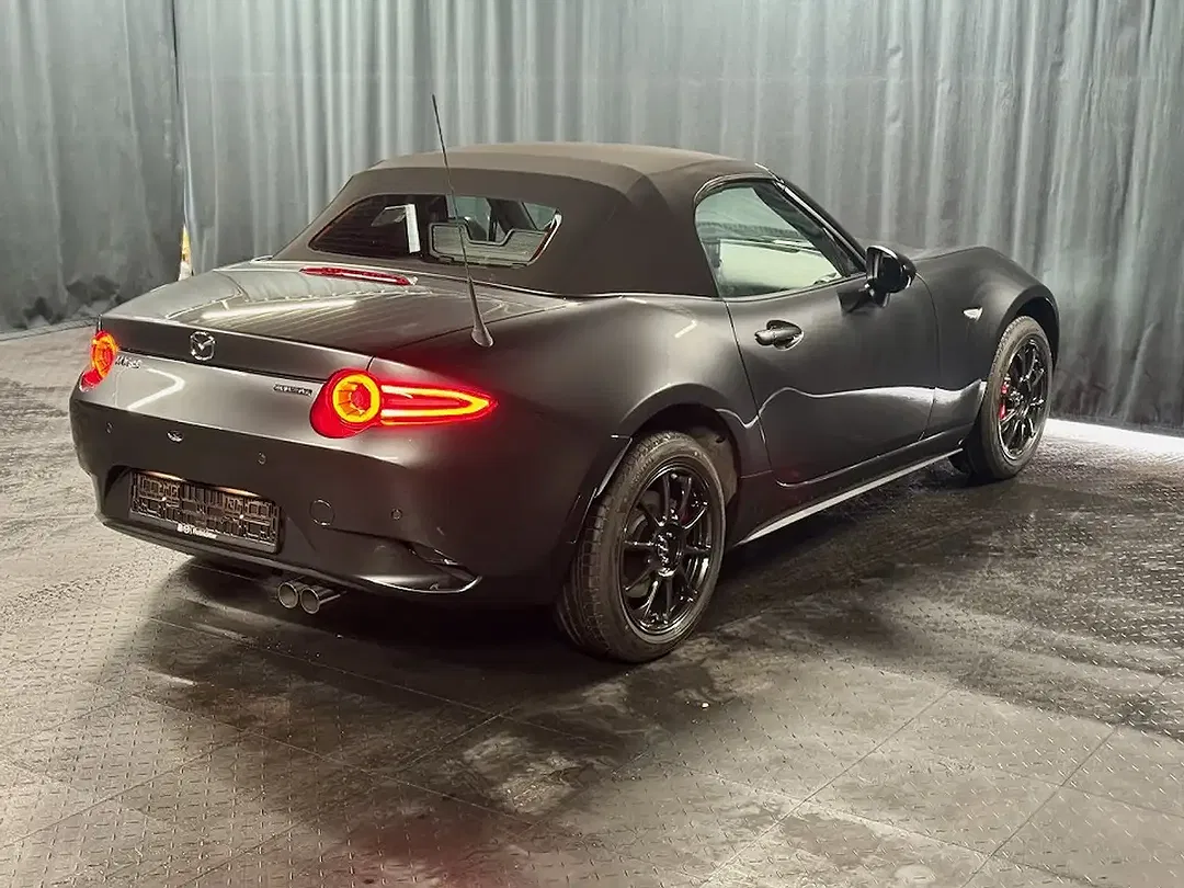 Mazda MX-5 - Thumbnail 8