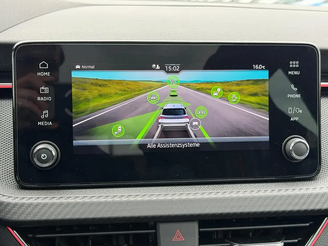 Skoda Kamiq - Thumbnail 9