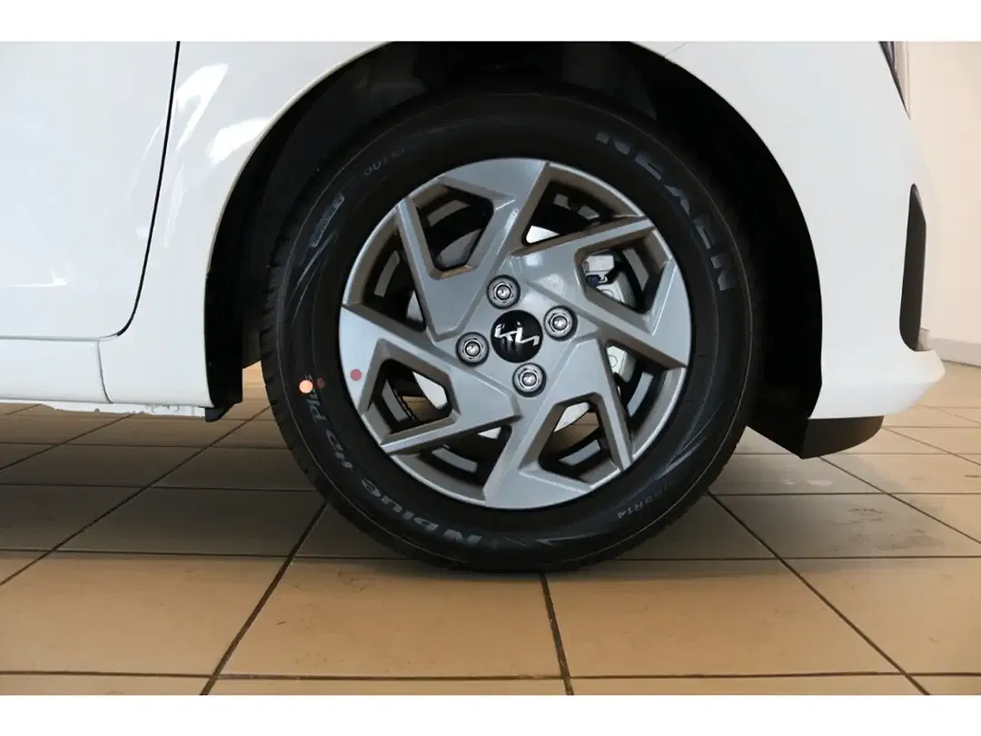Kia Picanto - Thumbnail 11
