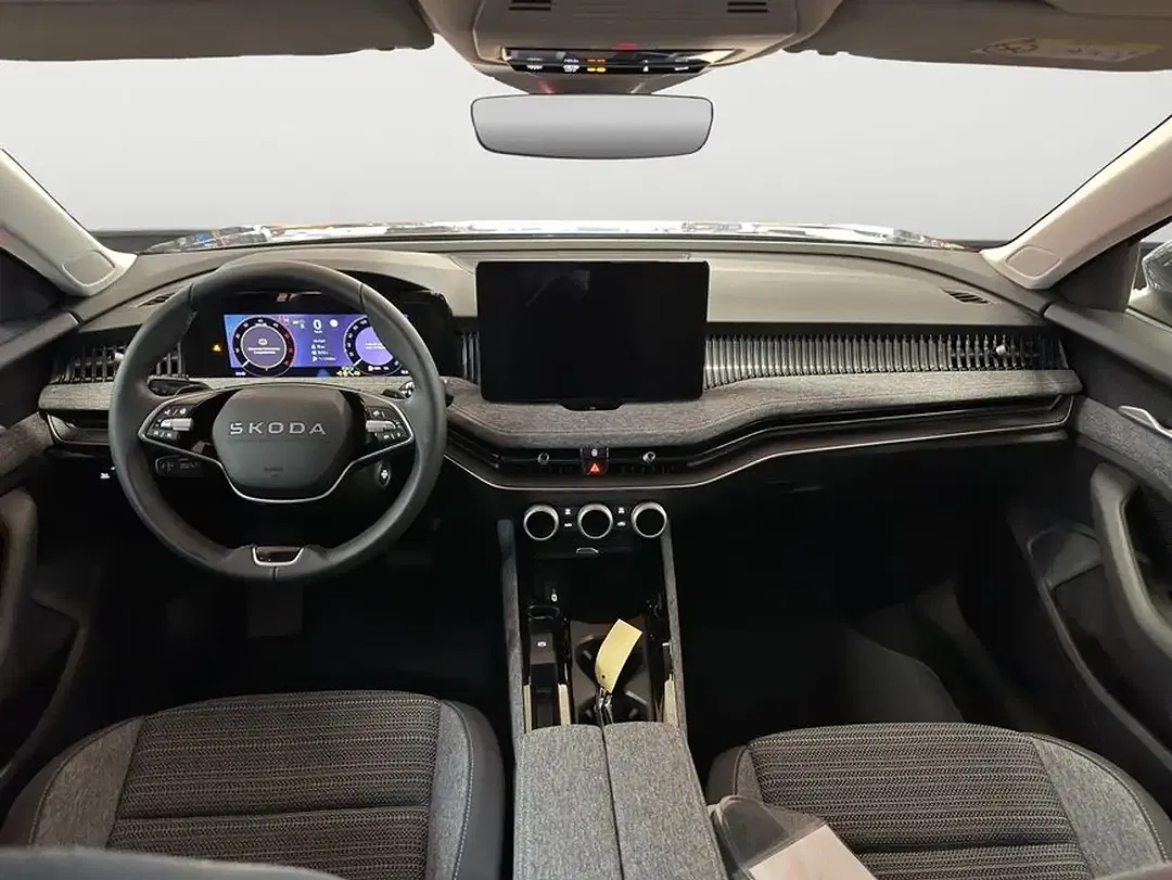 Skoda Superb - Thumbnail 13