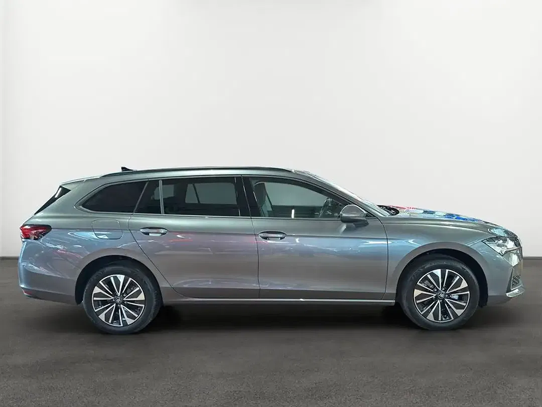Skoda Superb - Thumbnail 7