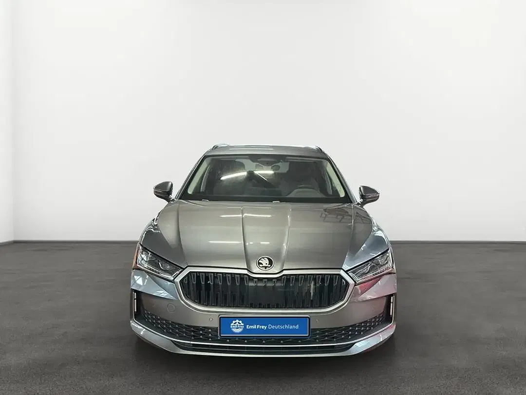 Skoda Superb - Thumbnail 9