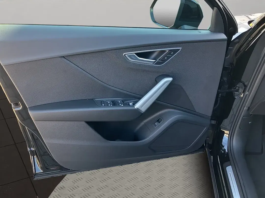 Audi Q2 - Thumbnail 10