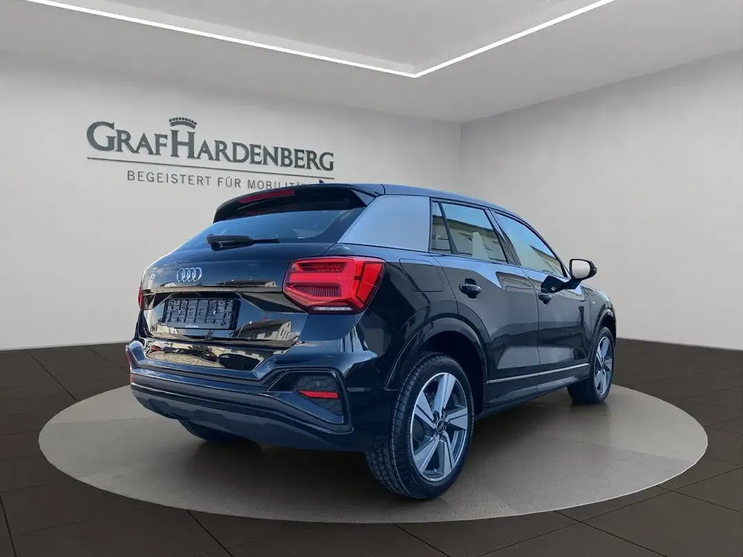 Audi Q2 - Thumbnail 6