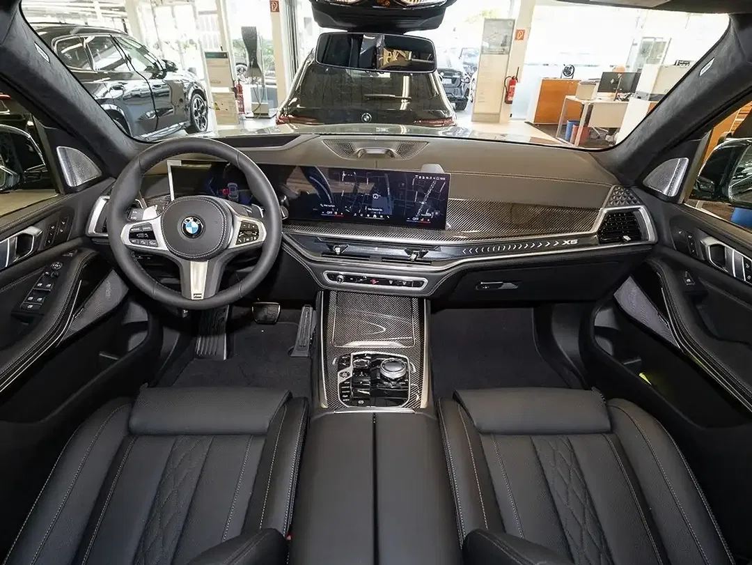 BMW X5 - Thumbnail 10