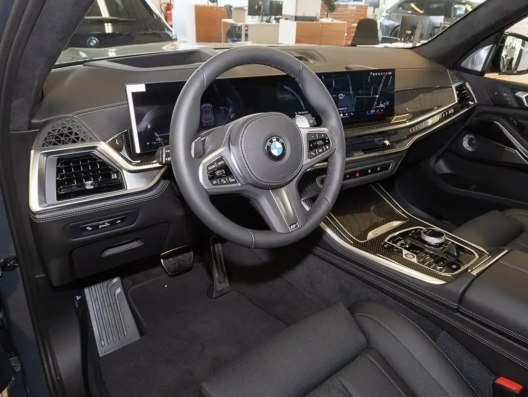 BMW X5 - Thumbnail 4