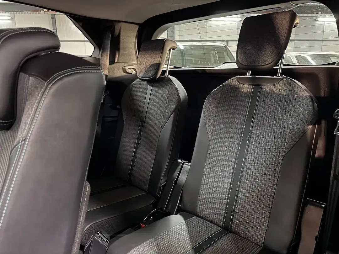 Peugeot 5008 - Thumbnail 11