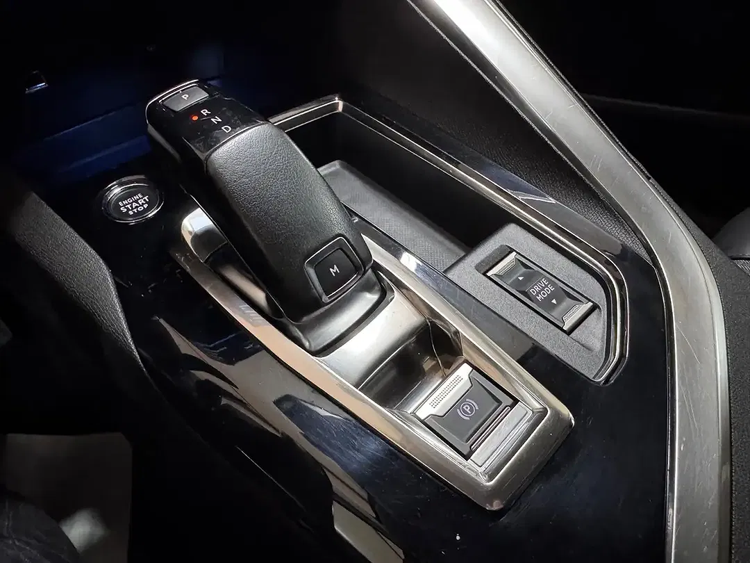 Peugeot 5008 - Thumbnail 15