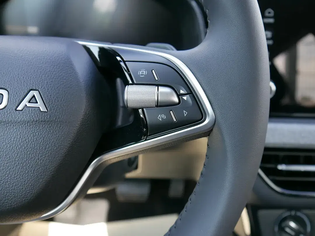Skoda Kamiq - Thumbnail 14