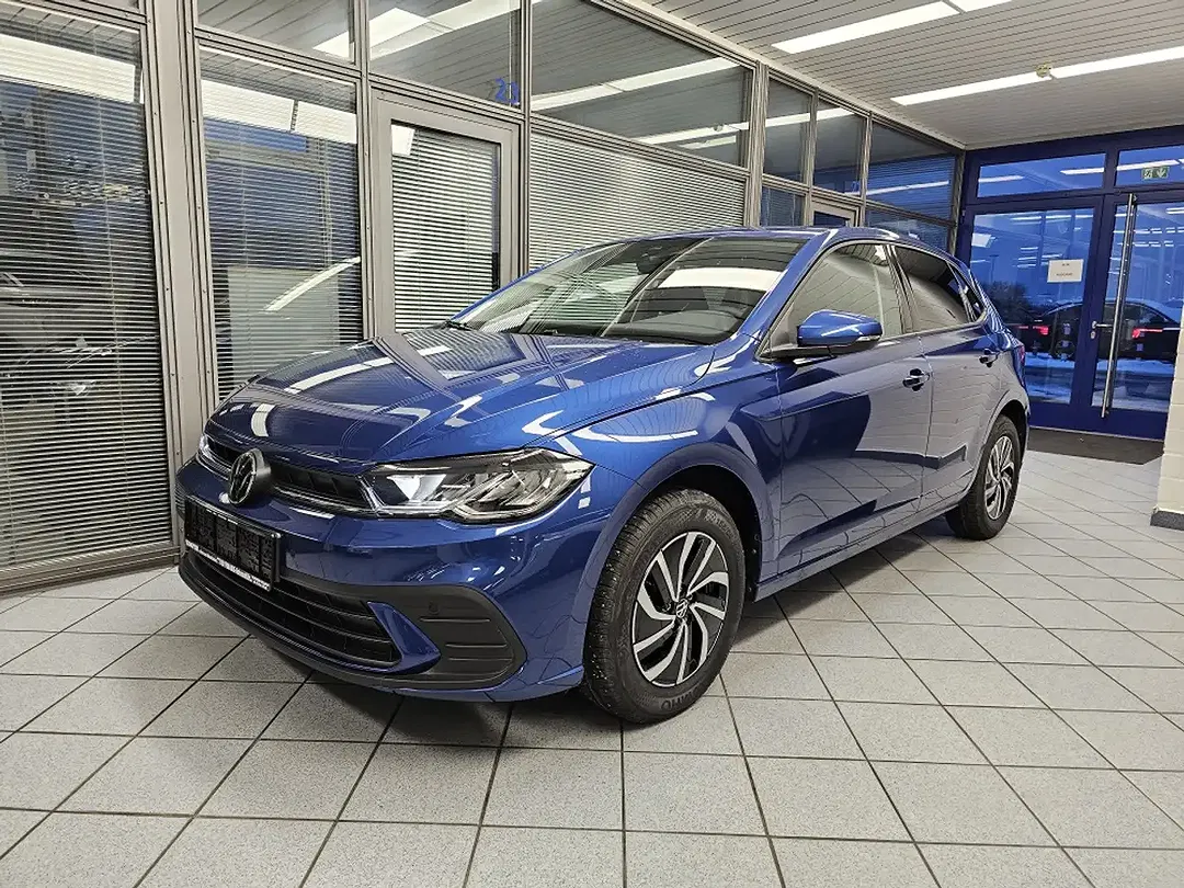 Volkswagen Polo - Thumbnail 2