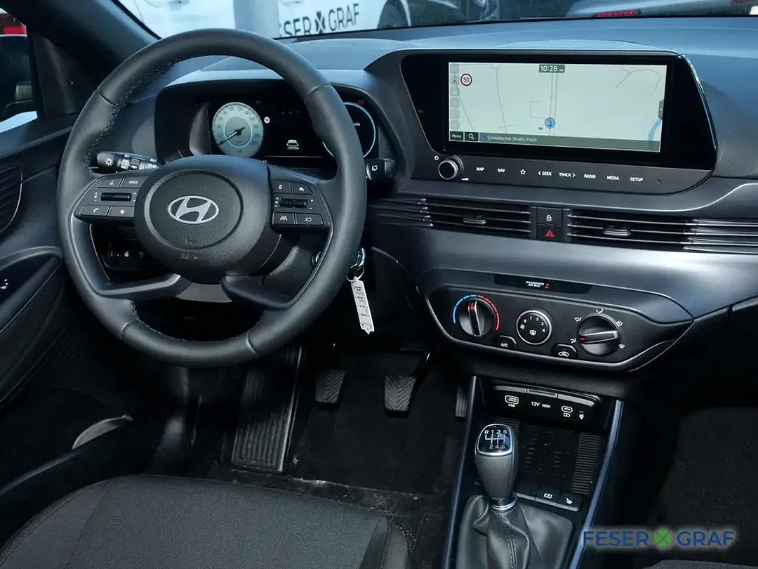 Hyundai i20 - Thumbnail 3
