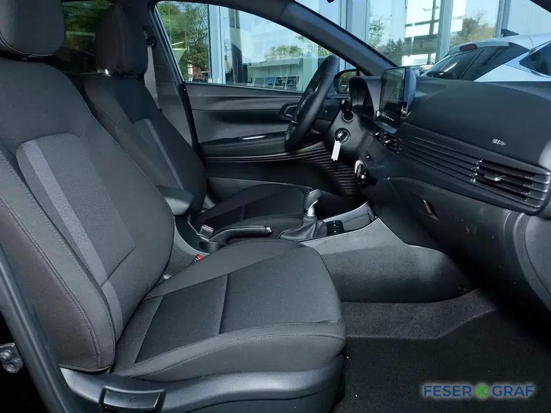 Hyundai i20 - Thumbnail 4
