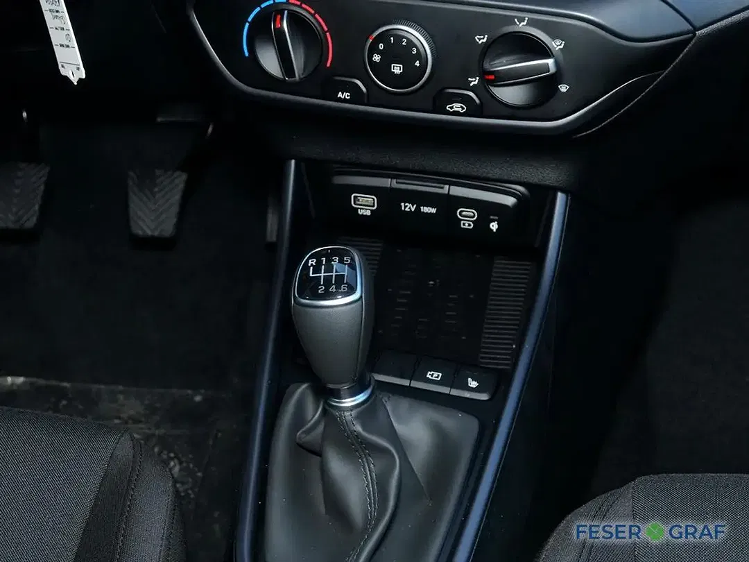 Hyundai i20 - Thumbnail 8
