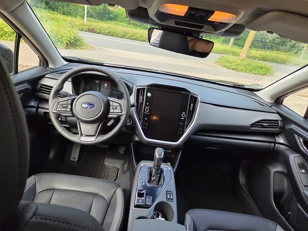 Subaru Crosstrek - Thumbnail 6