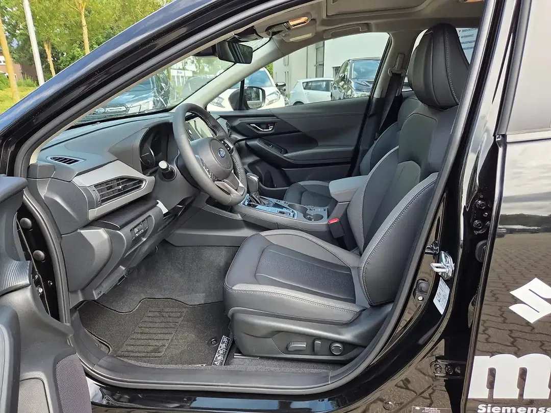 Subaru Crosstrek - Thumbnail 8