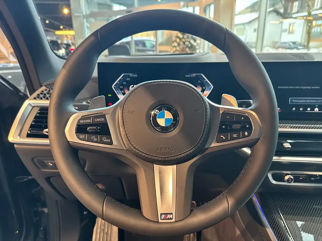 BMW X5 - Thumbnail 12