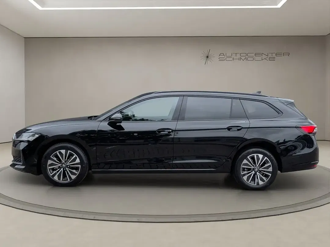 Skoda Superb - Thumbnail 2