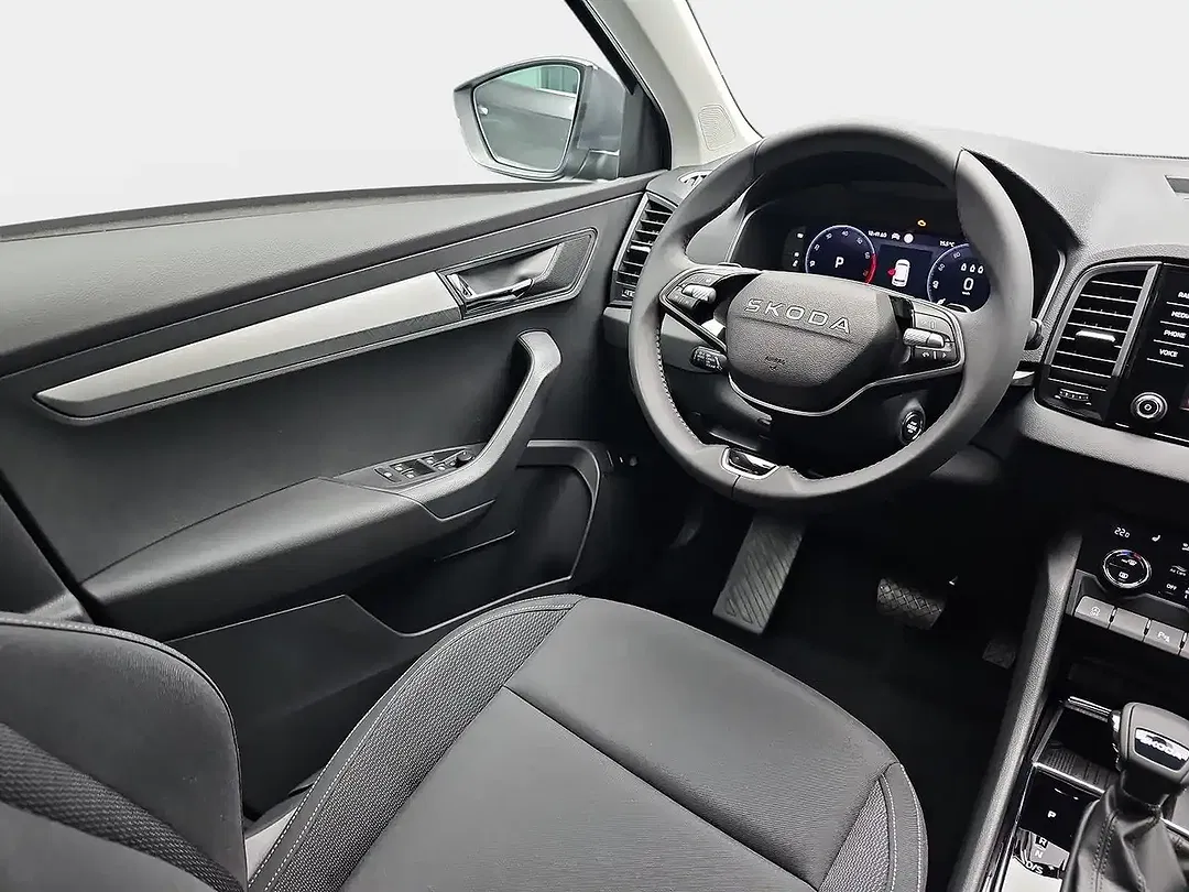 Skoda Karoq - Thumbnail 8
