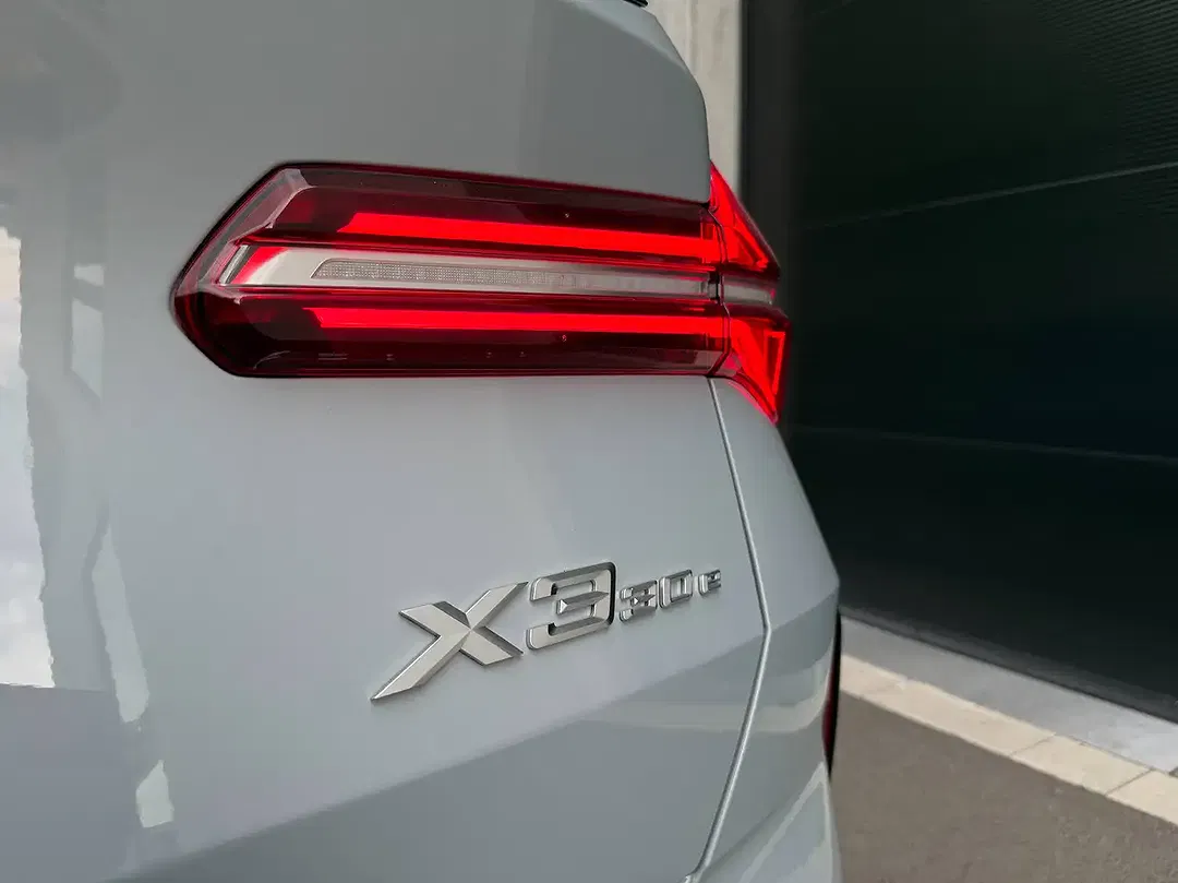 BMW X3 - Thumbnail 34