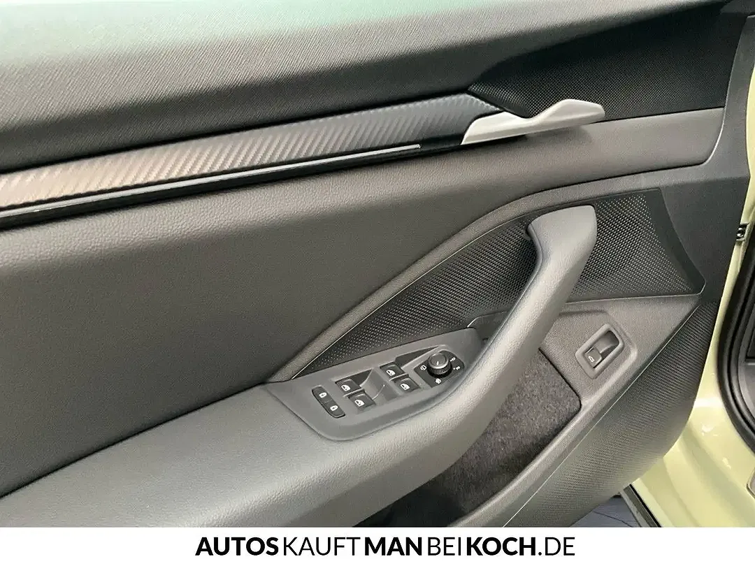 Skoda Superb - Thumbnail 12