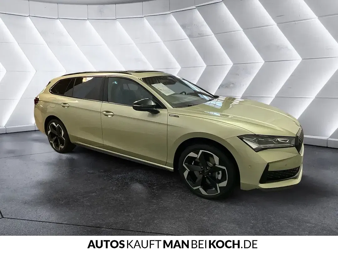 Skoda Superb - Thumbnail 4