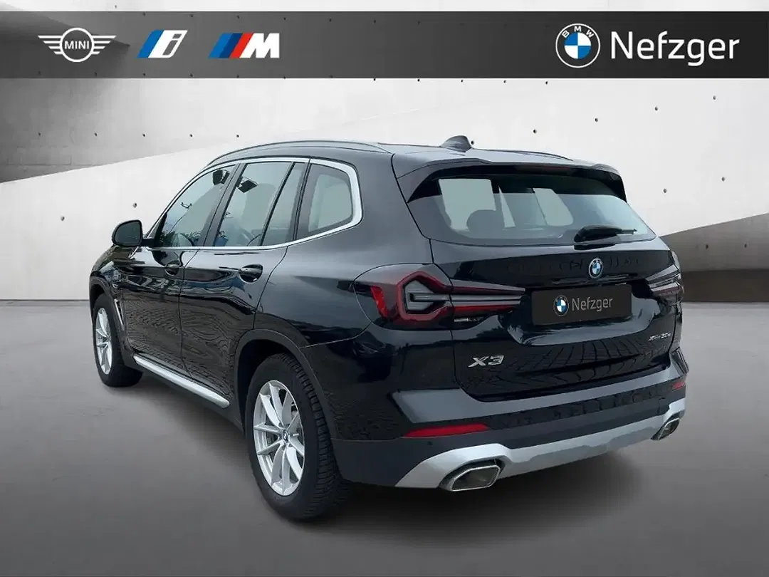 BMW X3 - Thumbnail 3