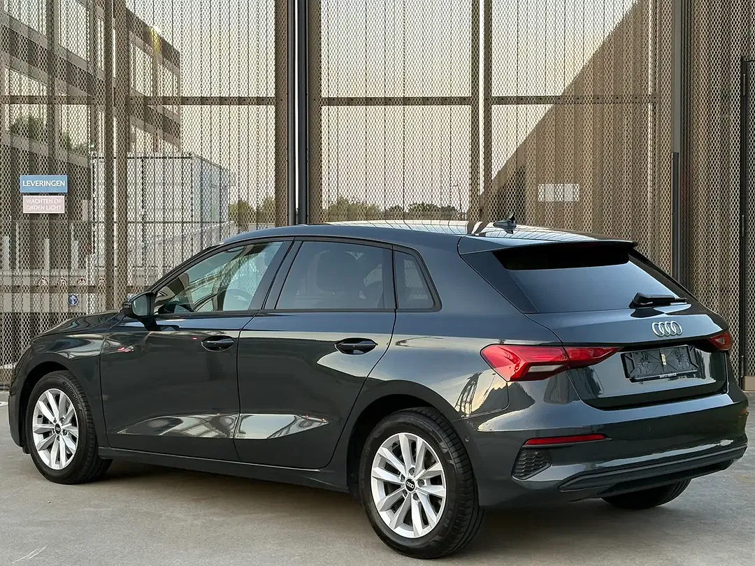 Audi A3 - Thumbnail 3