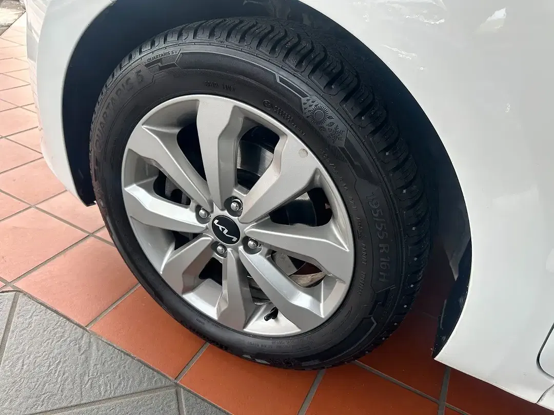 Kia Rio - Thumbnail 15