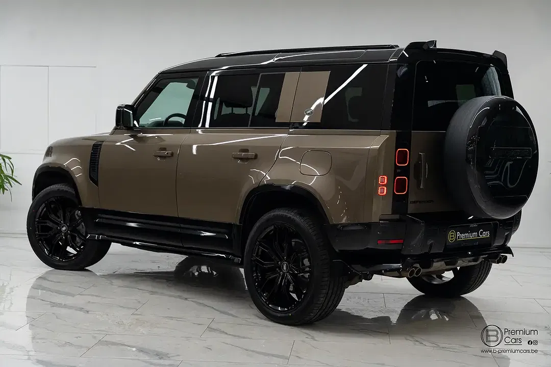Land Rover Defender - Thumbnail 13