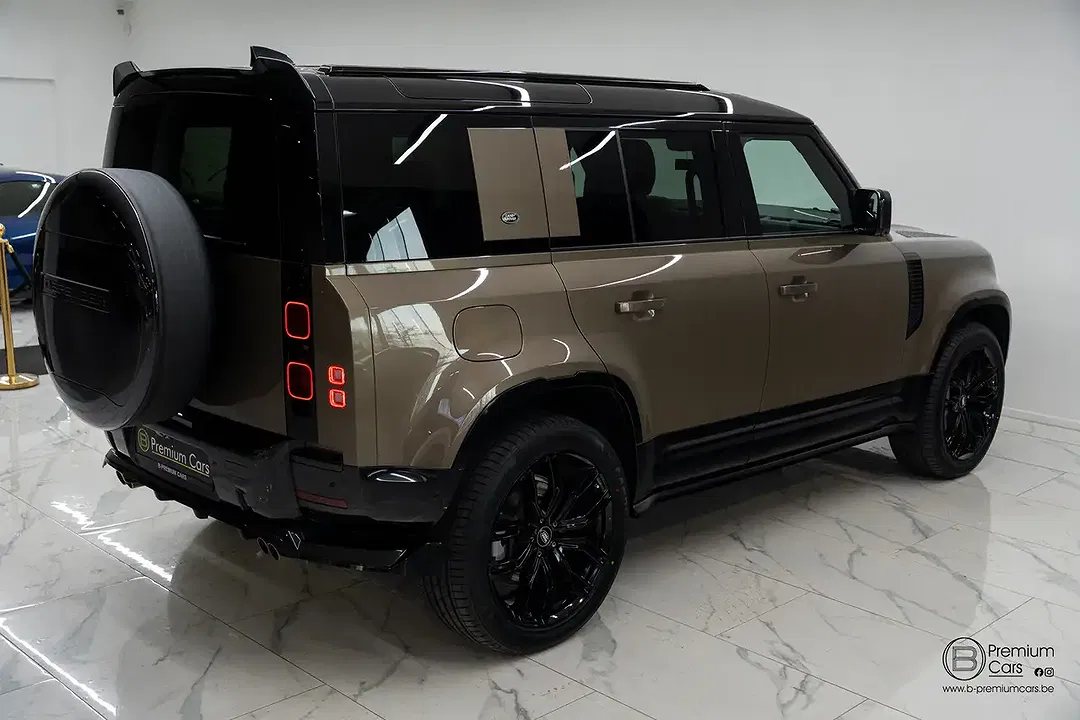 Land Rover Defender - Thumbnail 16