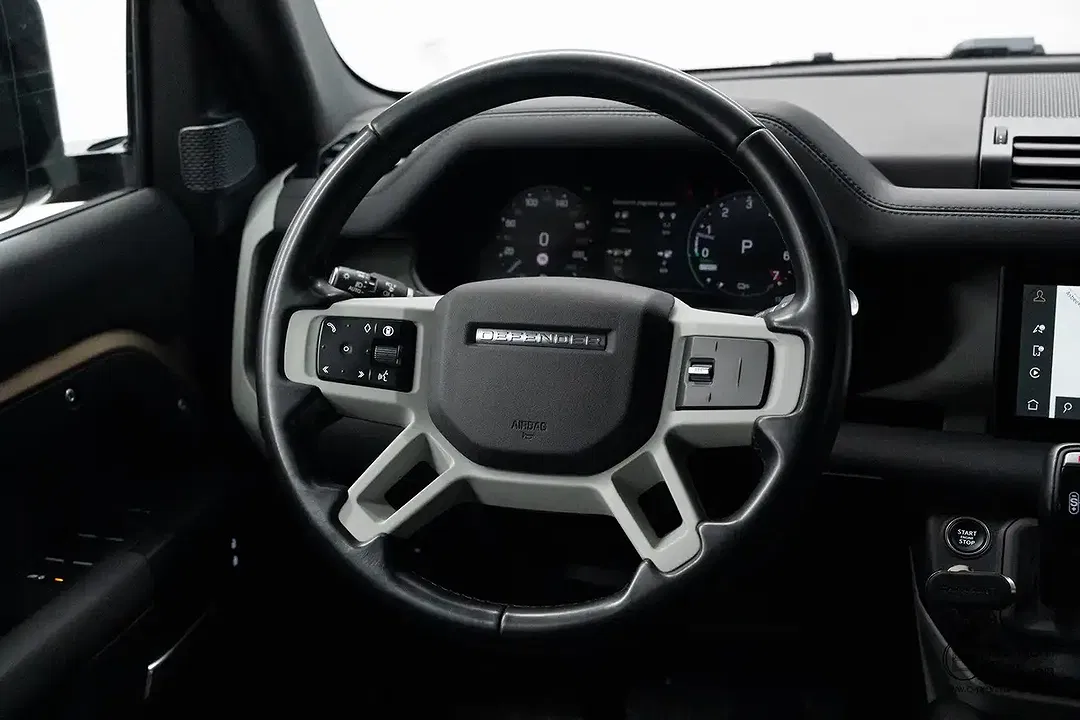 Land Rover Defender - Thumbnail 22