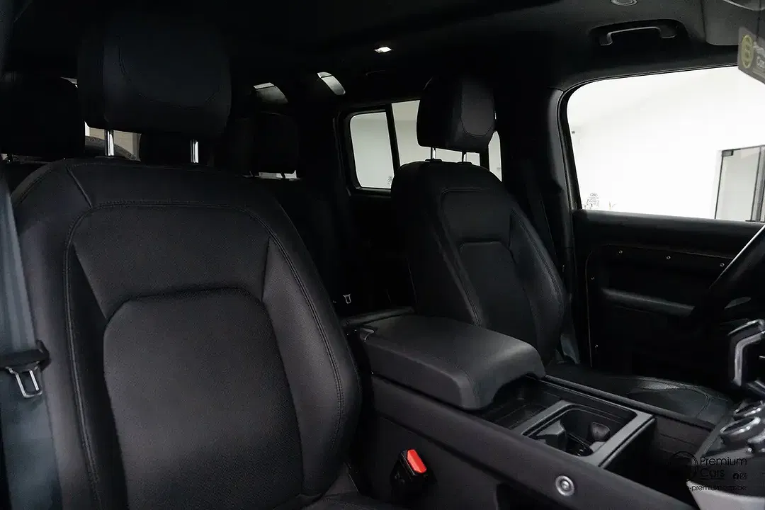 Land Rover Defender - Thumbnail 29