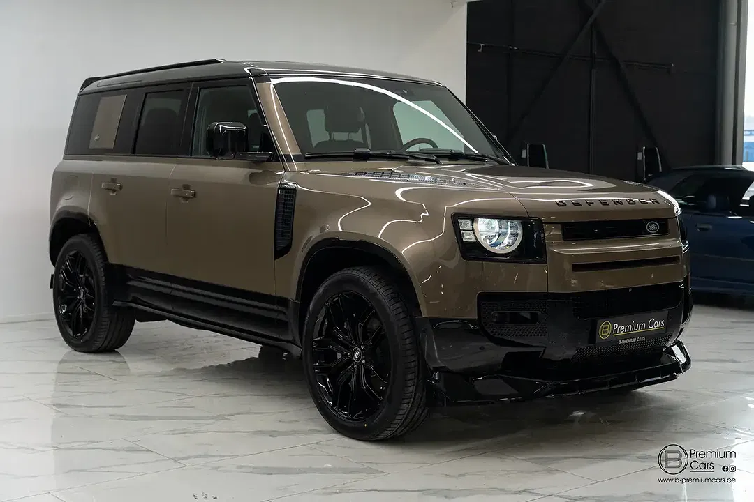Land Rover Defender - Thumbnail 5