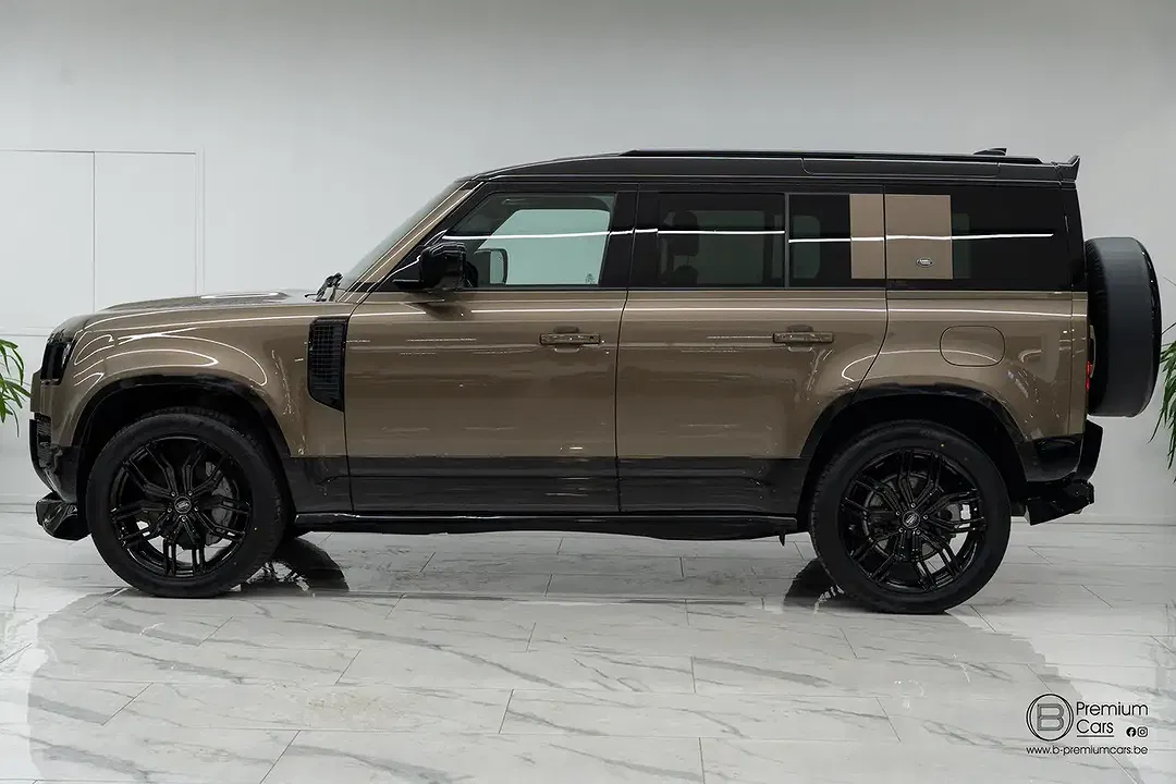 Land Rover Defender - Thumbnail 8