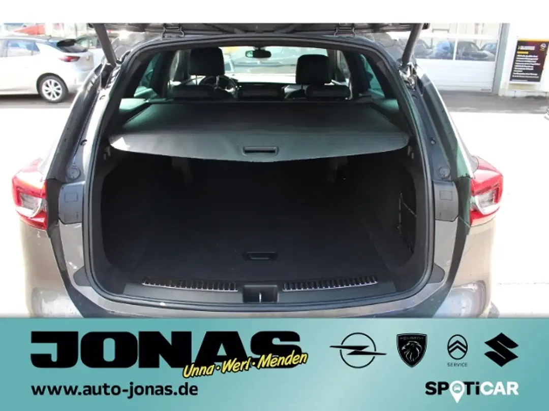 Opel Insignia - Thumbnail 10