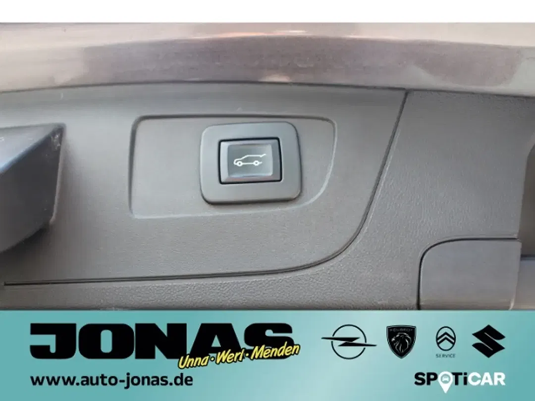Opel Insignia - Thumbnail 11