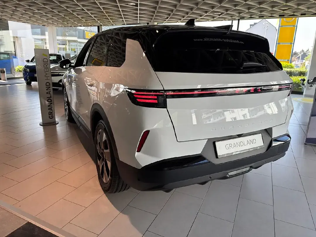 Opel Grandland - Thumbnail 6