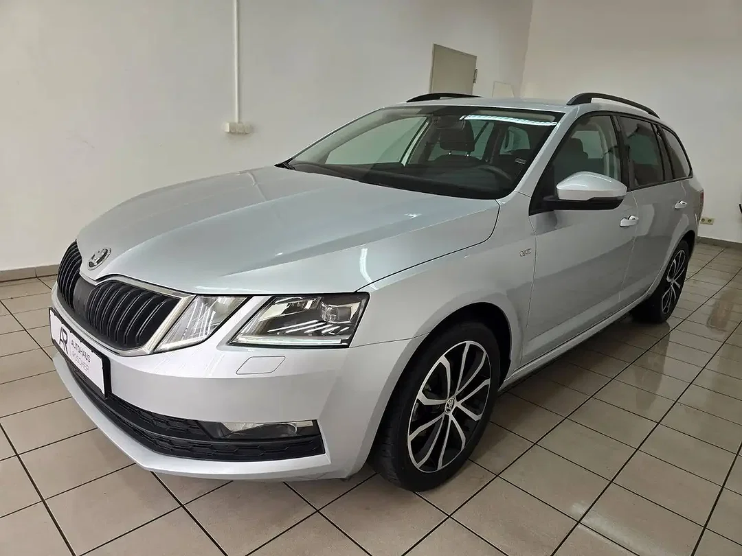 Skoda Octavia - Afbeelding 1