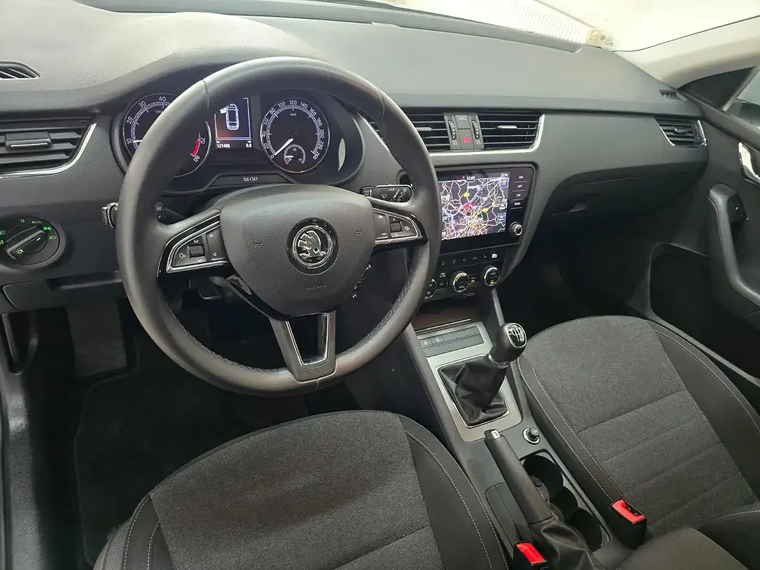 Skoda Octavia - Thumbnail 15