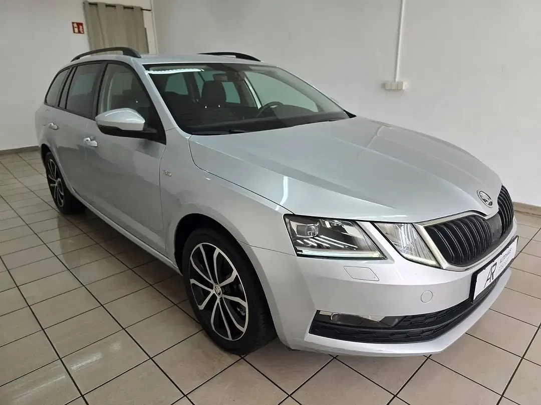 Skoda Octavia - Thumbnail 4